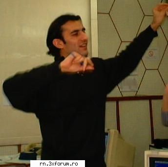 poze useri..!!! partea ahteptam mai multe fete..mai ales care vreti voi)...sa triasca fetili <DJ's Dance Department>