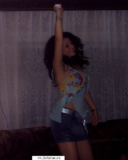 poze useri..!!! partea lova sister... sper pun poze p-aici degeaba, aive cin` admire.... ma-ntelegi