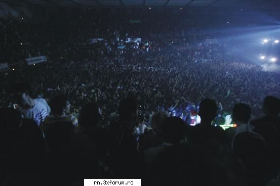 :hi: poze tiesto ( ) ptr cei ce nu au fost