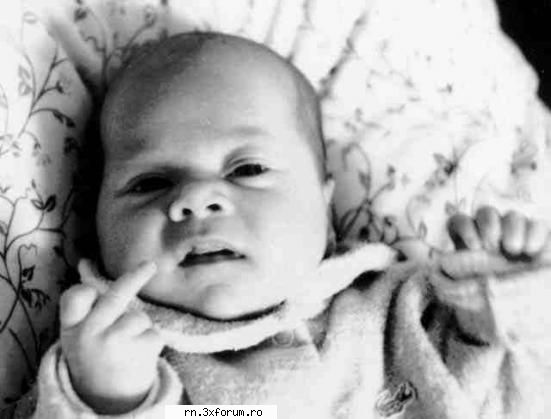 POZE FUNNY :D - Anushka - Fii nebun ...