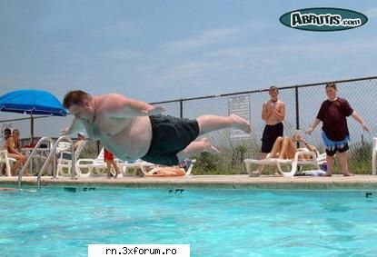 POZE FUNNY :D - pazea ca viiinnnnn....!!!! - Fii nebun ...