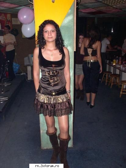 POZE cu si de la USERI..!!! - Partea I - I'm a little sexy lady... ...I'm UBy's - P o z e