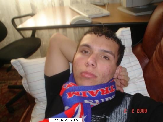 Poze cu cei din Retea - Hai ca tto berceniu afce legea si pe forumu la - RN - Pantelimon