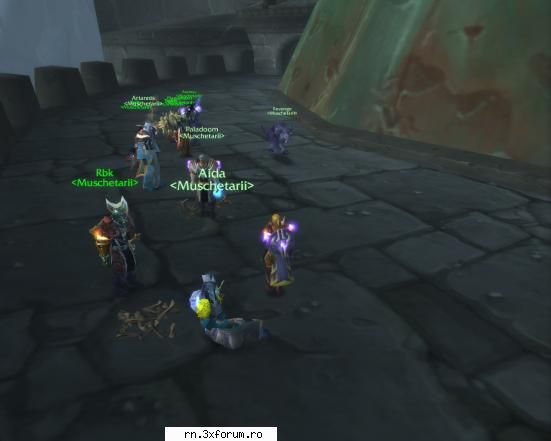 Poze cu guilda Muschetarii... - Karazhan...pe tereasa la o bere - ..:: Guild - MUSCHETARII - Alliance ::..